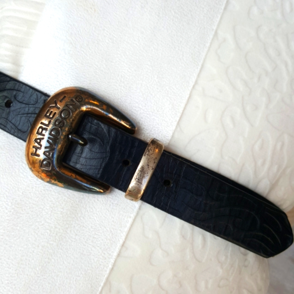 HARLEY-DAVIDISON ♡ Vintage H-D Buckle Black Leather 3-D Flame Stamped Belt S